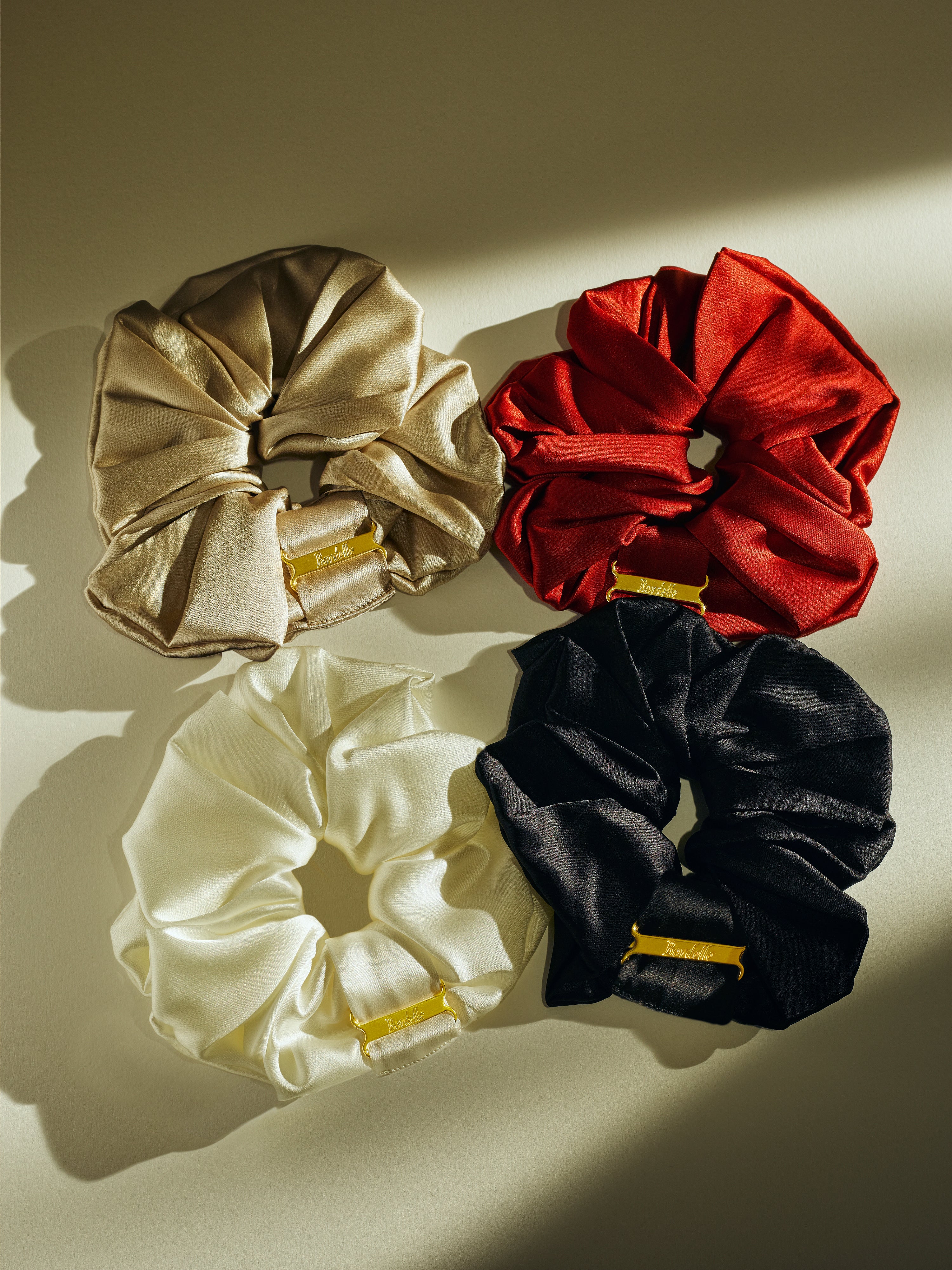 Signature Oversized Scrunchie - Image 3